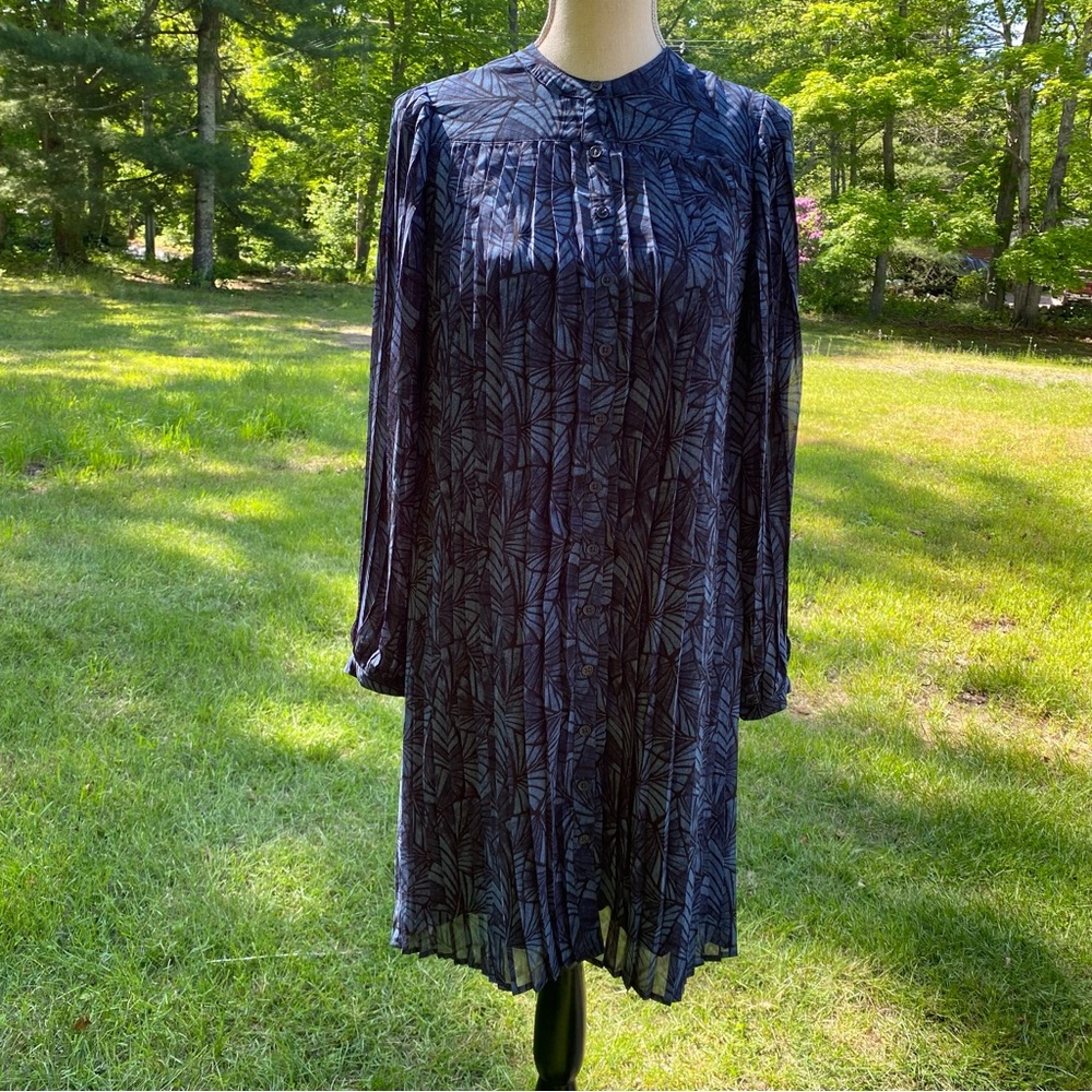 GARNET HILL DRESS LONG SLEEVE BLUE BLACK PLEATS BUTTON UP UNDER SLIP SIZE S